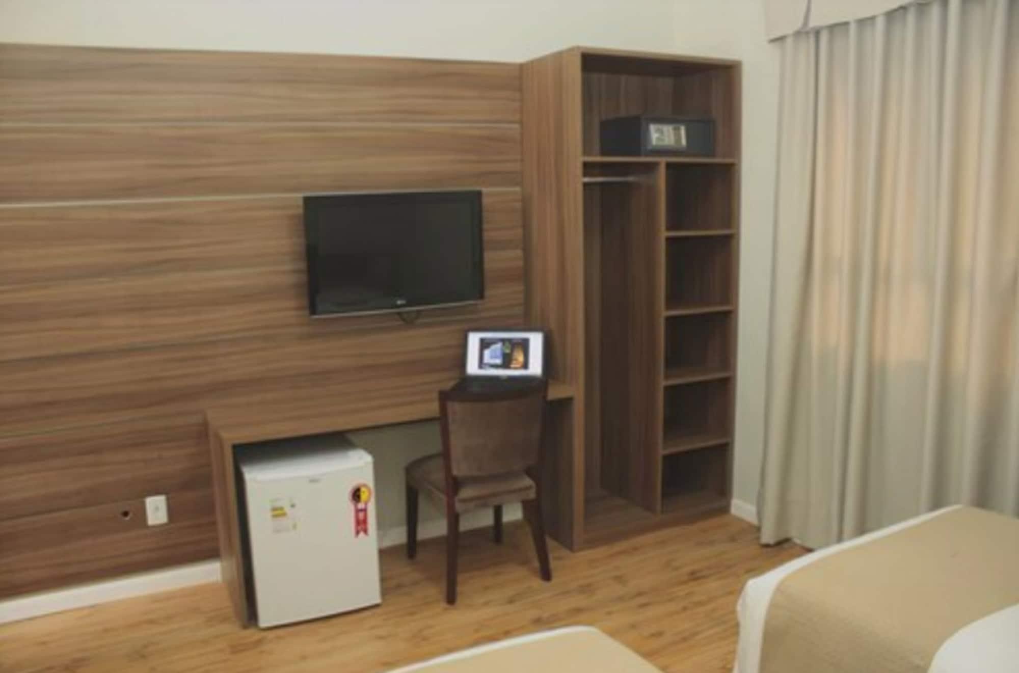 Hotel Acores Premium- 5 Minutos Do Moinhos De Vento Porto Alegre