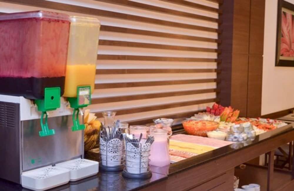 Hotel Acores Premium- 5 Minutos Do Moinhos De Vento Porto Alegre